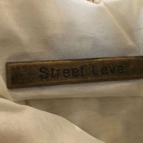 Street Level Macramé, crochet fringe Crossbody bag - Picture 3 of 7